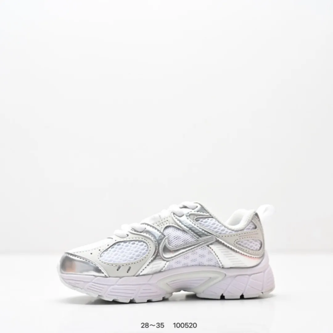 デイリーに大活躍 トレンド カジュアル クッション性抜群 キッズ スニーカー