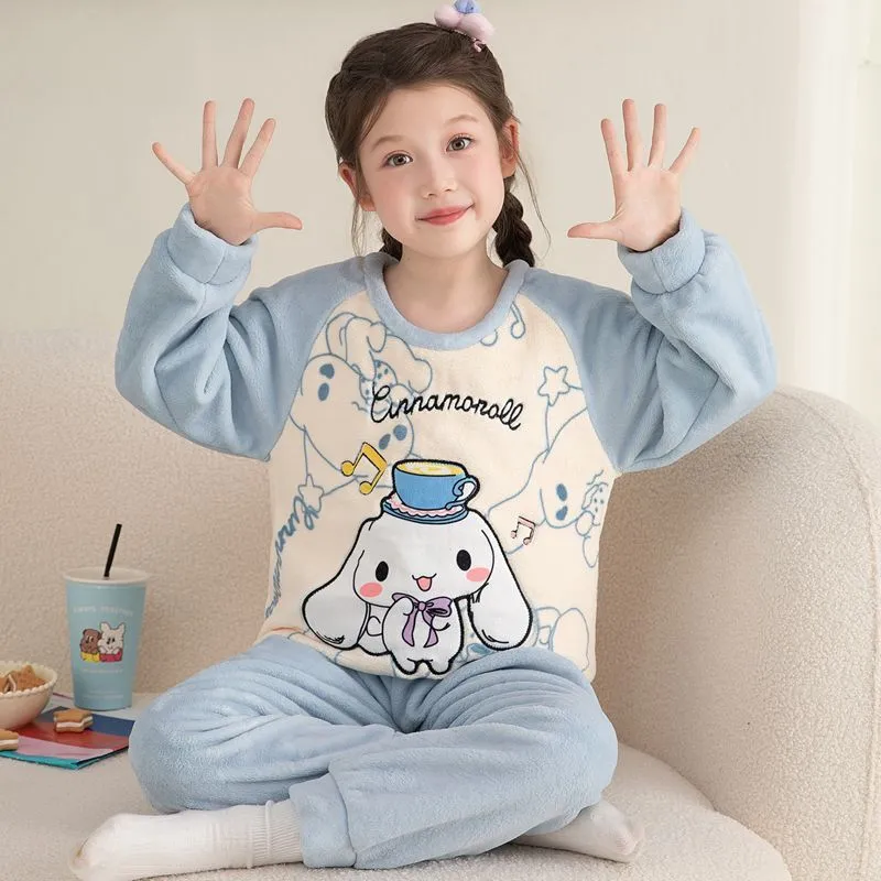 【90-170cm】大注目！カートゥーン 可愛い 女の子 着心地良い ふわふわ ルームウェア