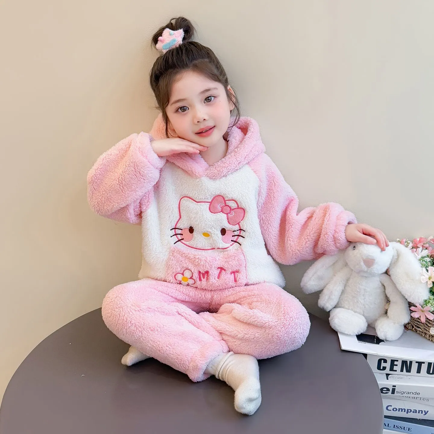 【90-140cm】人気爆発中 可愛い カートゥーン あったか ふわふわ ルームウェア