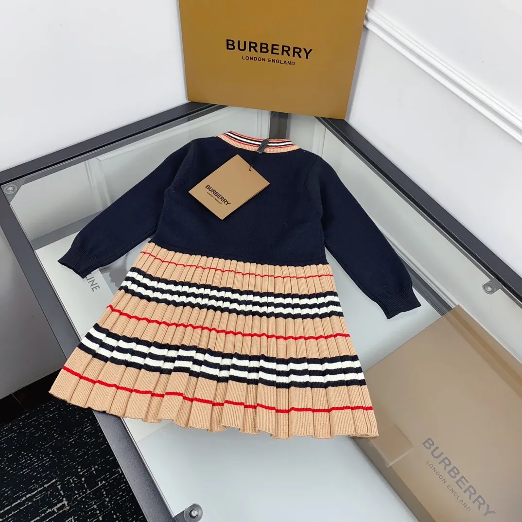 【90-140cm】やさしい風合い 愛されデザイン 存在感のある 二色選べる 着せやすい 気質いい ワンピース