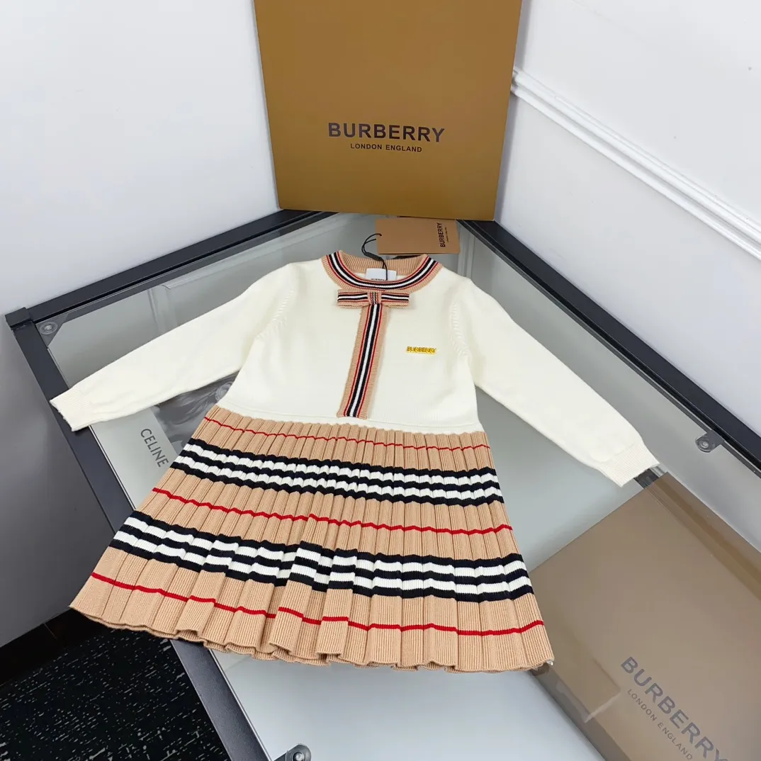 【90-140cm】やさしい風合い 愛されデザイン 存在感のある 二色選べる 着せやすい 気質いい ワンピース