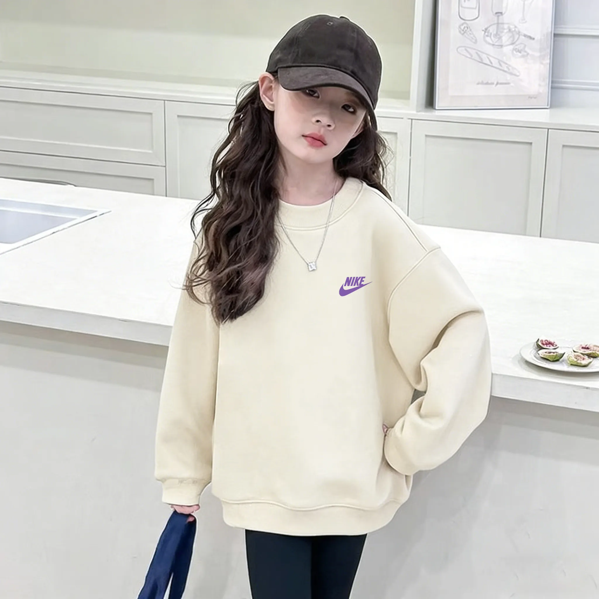 【90-160cm】好感度100％ 爆売れ中 生地しっかり カジュアル 女の子 トレーナー