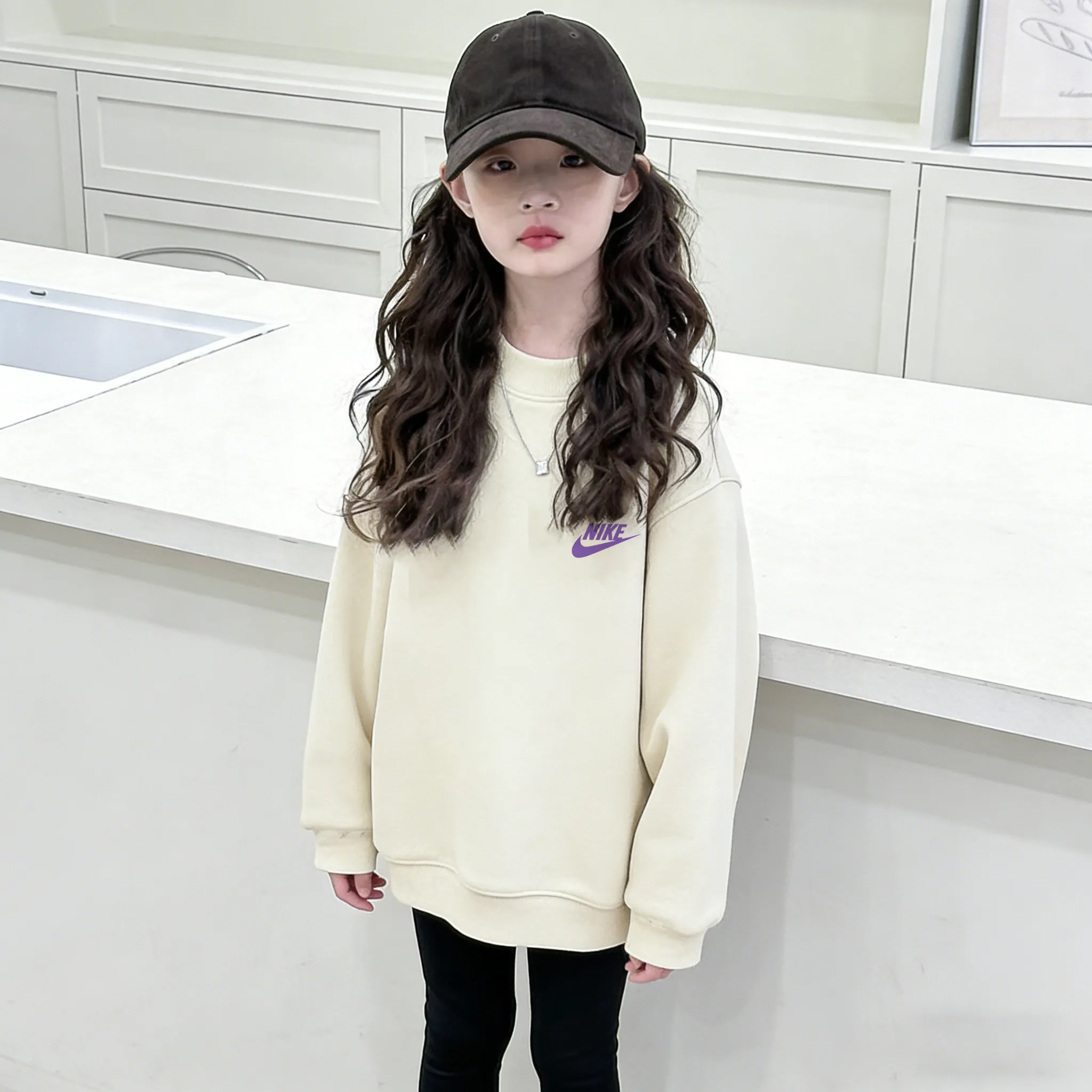 【90-160cm】好感度100％ 爆売れ中 生地しっかり カジュアル 女の子 トレーナー