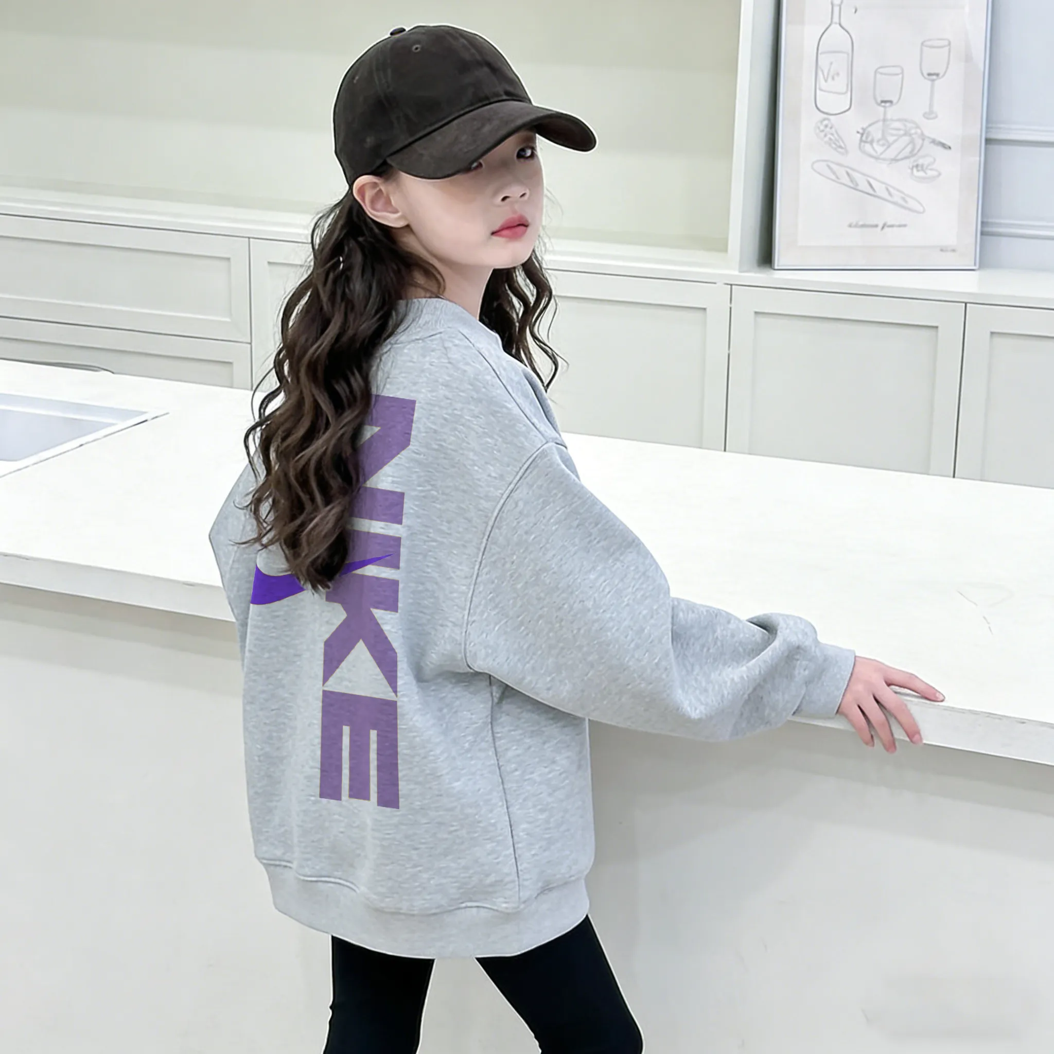 【90-160cm】好感度100％ 爆売れ中 生地しっかり カジュアル 女の子 トレーナー