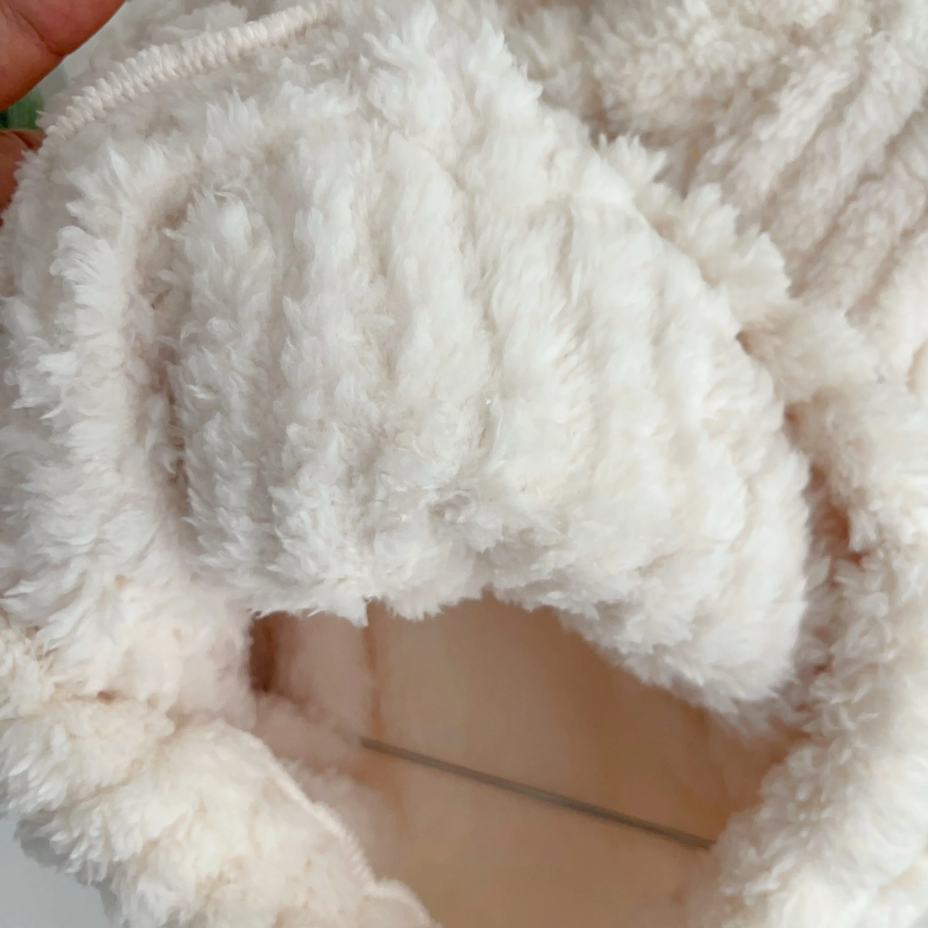 【100-140cm】人気爆発中 厚め 防寒 カートゥーン 可愛い ふわふわ ルームウェア