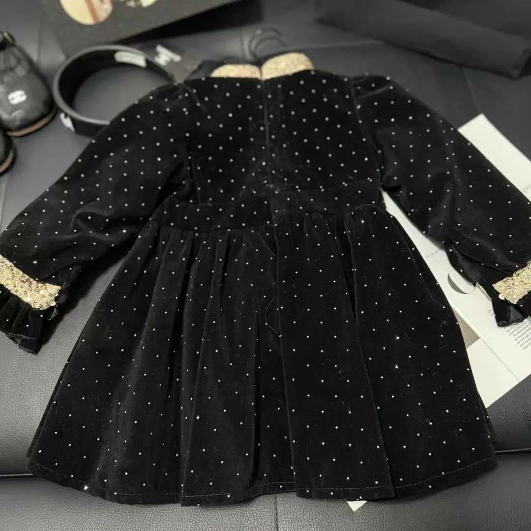 【100-150cm】おしゃれ度UP 上品かわいい きれいめ レース襟 ドット柄 女の子 長袖 ワンピース