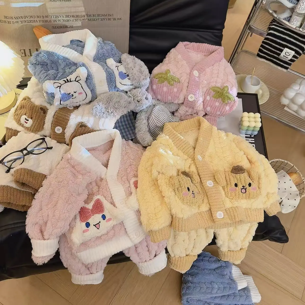 【80-150cm】ナイトウェア かわいい おしゃれ お揃い ペア もこもこパジャマ