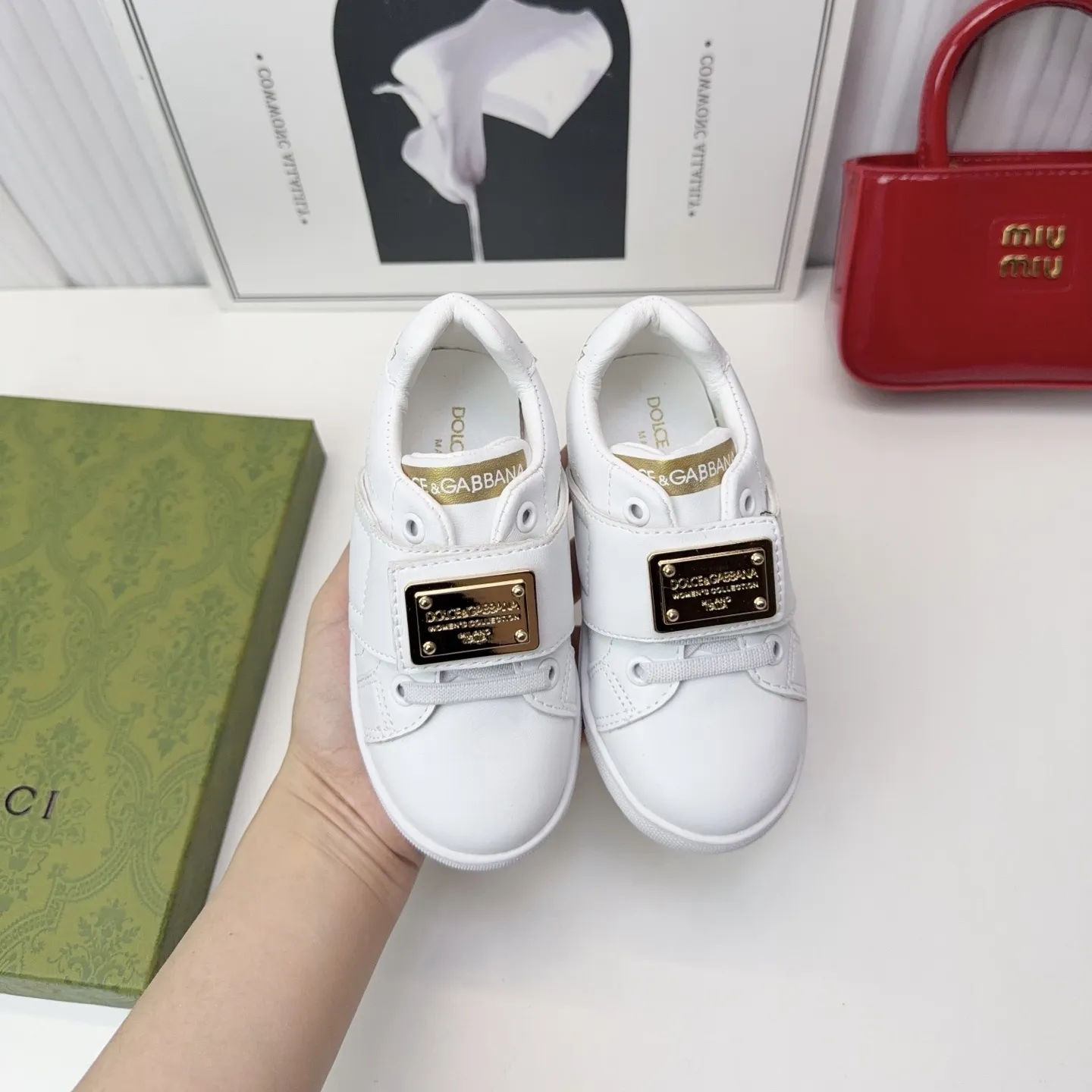 【21-28】今季大注目 トレンド感満載 履きやすい 二色選べる 合わせやすい シューズ