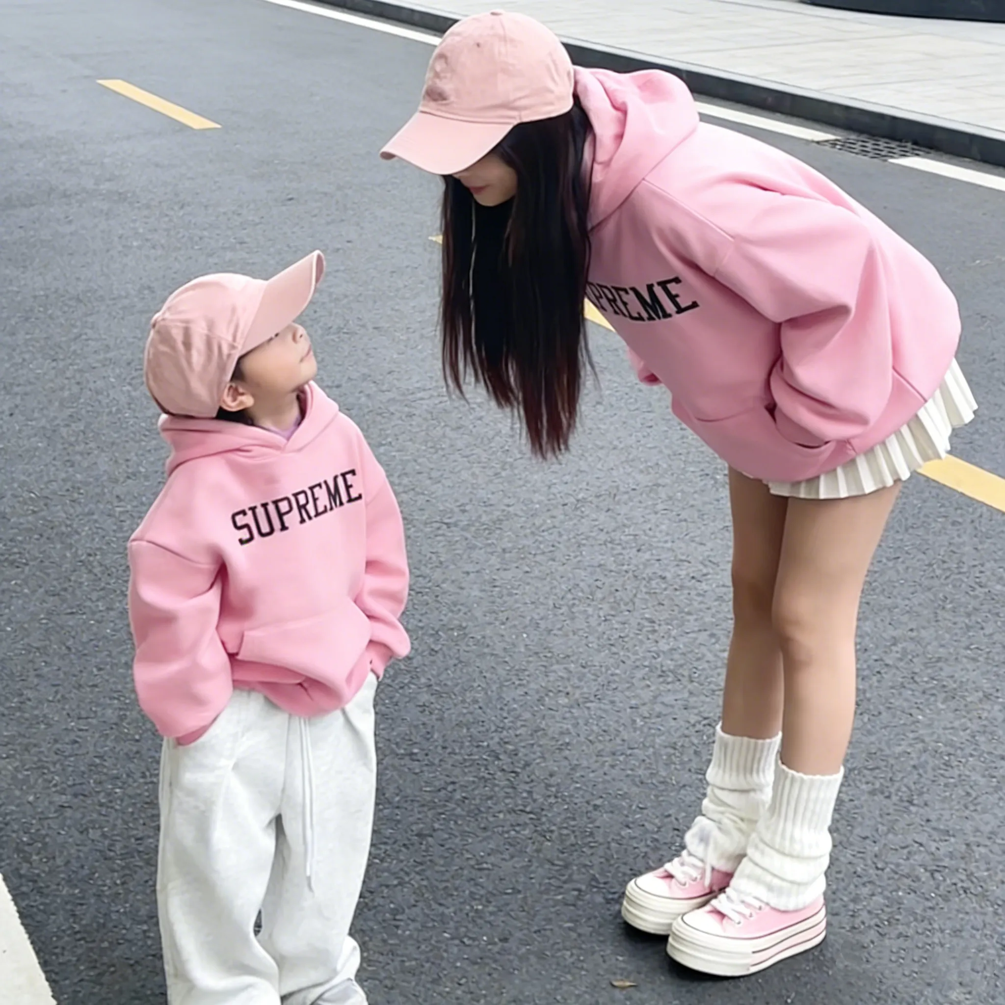 【90-160cm+親サイズ】好感度100％  おしゃれ感アップ カジュアル 親子ペア フード付き パーカー