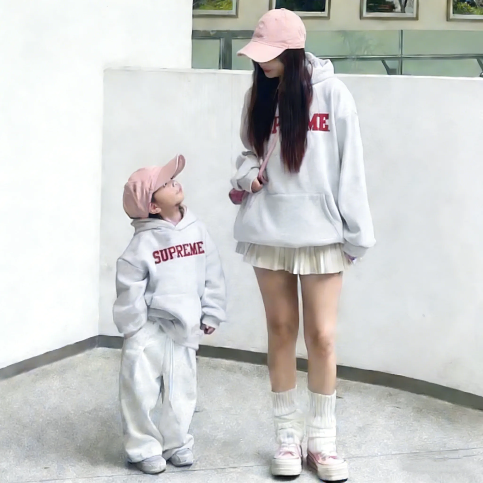 【90-160cm+親サイズ】好感度100％  おしゃれ感アップ カジュアル 親子ペア フード付き パーカー