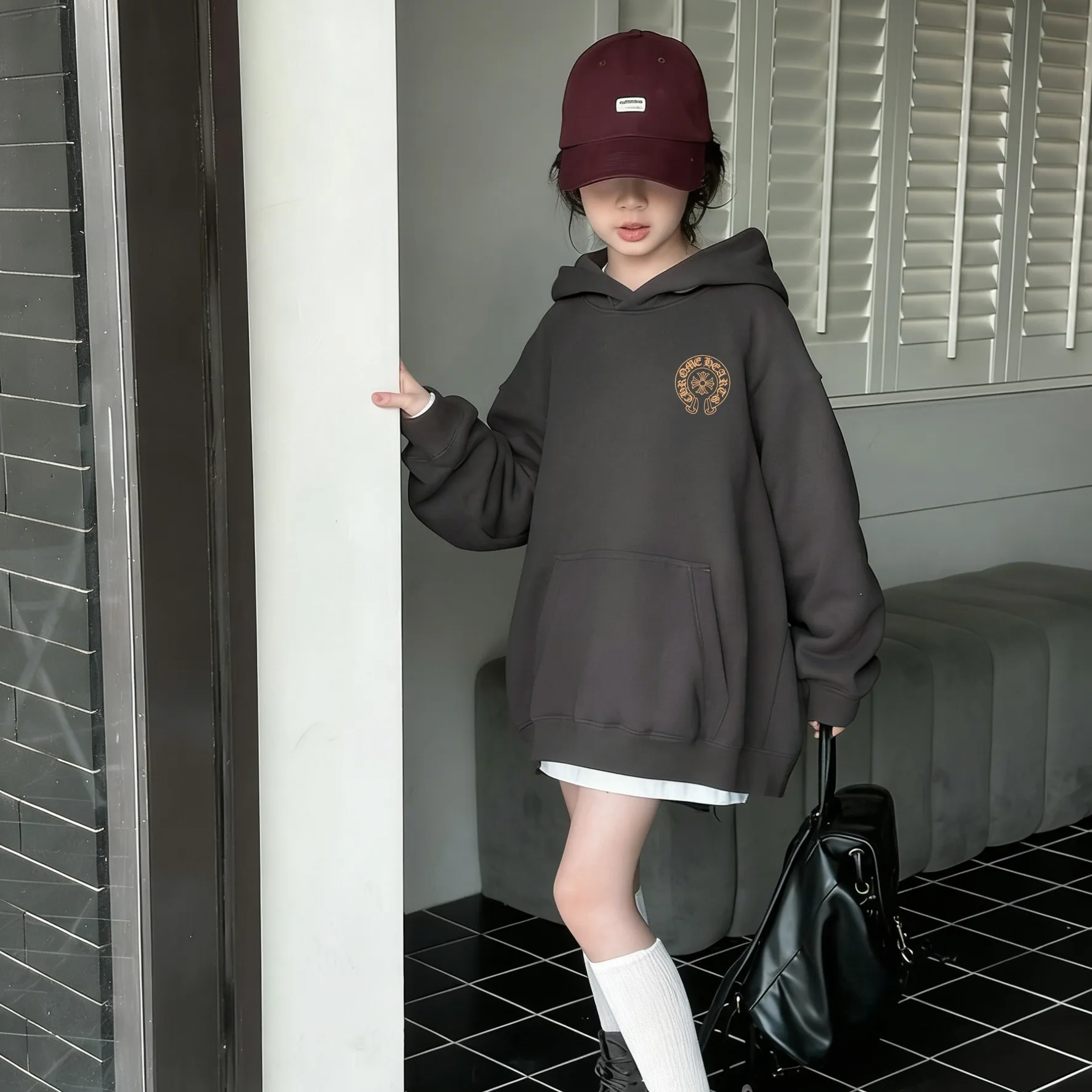 【90-160cm】元気いっぱい 好感度UP カジュアル トレンド  女の子 フード付き パーカー