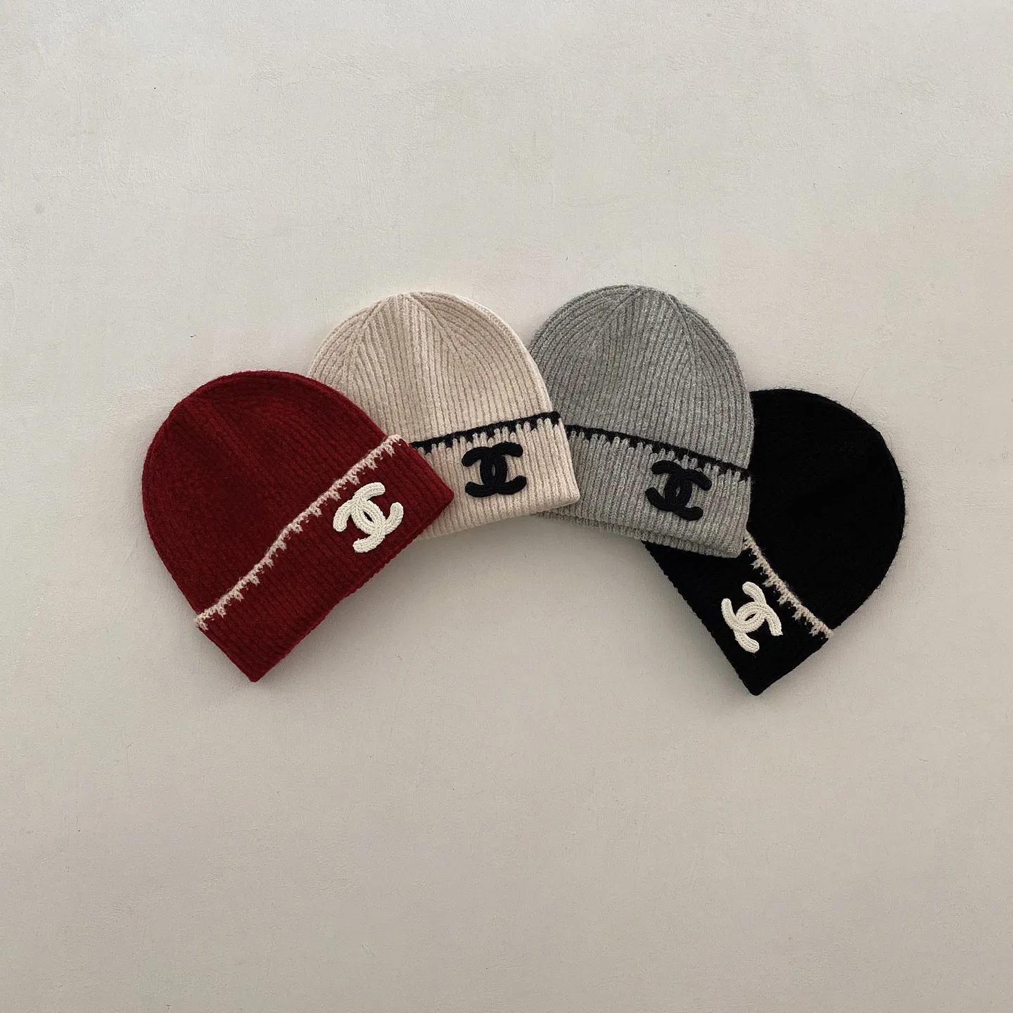 絶対欲しい 秋冬用 あったか素材 上品 カジュアル キッズ ニット帽