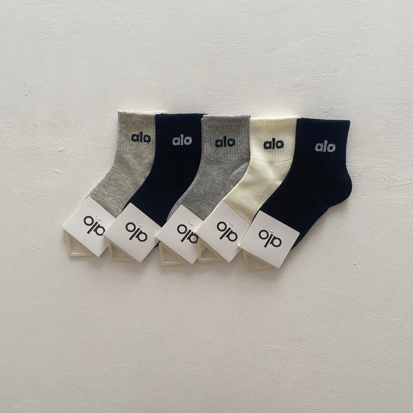 ５足セット スポーツ・運動用 カラフル ストリート風 肌にやさしい キッズ ソックス