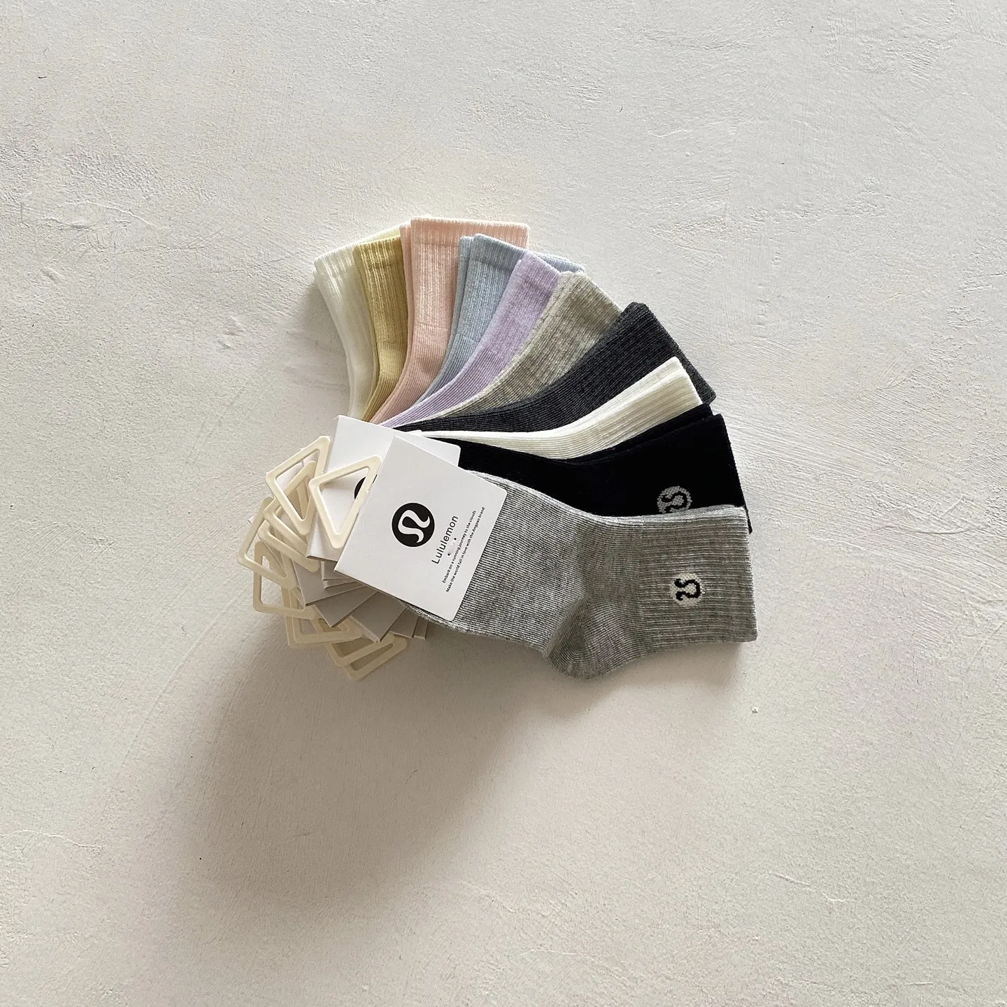 ５足セット オールシーズン対応 カラフル シンプル 通気性 キッズ ソックス