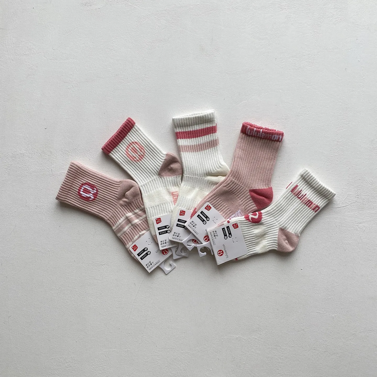 ５足セット スポーツシーン ムレにくい 伸縮性あり 通気性 キッズ ソックス