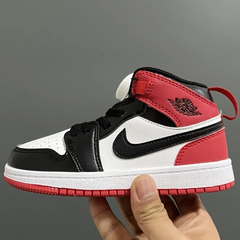 【22-37.5】韓国風デザイン さりげなくおしゃれ 上品かわいい 多色選べる 履きやすい スニーカー