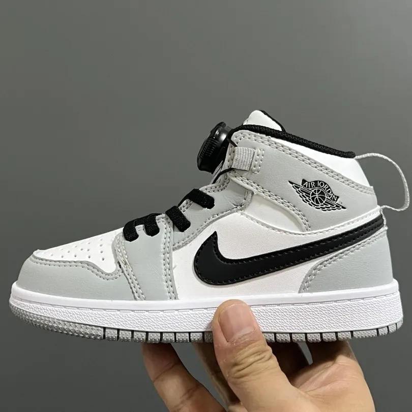 【22-37.5】韓国風デザイン さりげなくおしゃれ 上品かわいい 多色選べる 履きやすい スニーカー