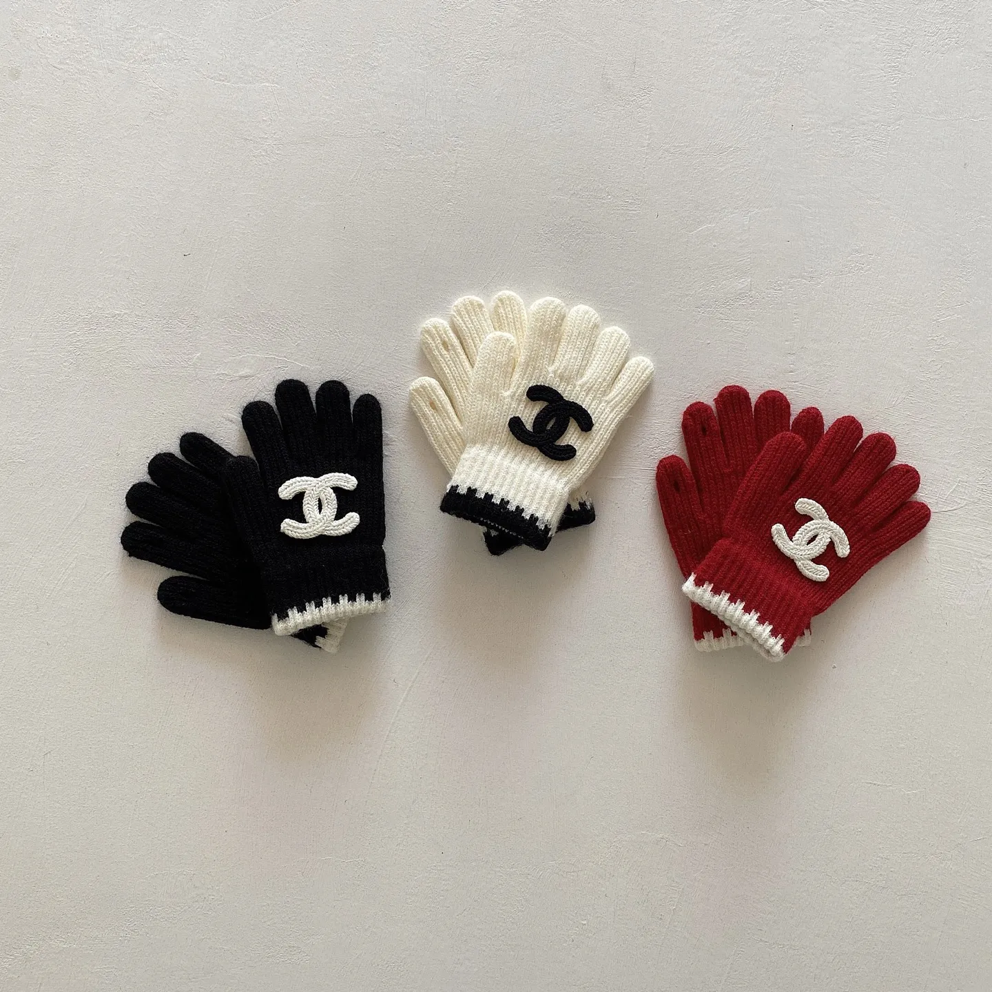絶対欲しい 大人っぽい ガーリー しっかり防寒 キッズ ニット手袋