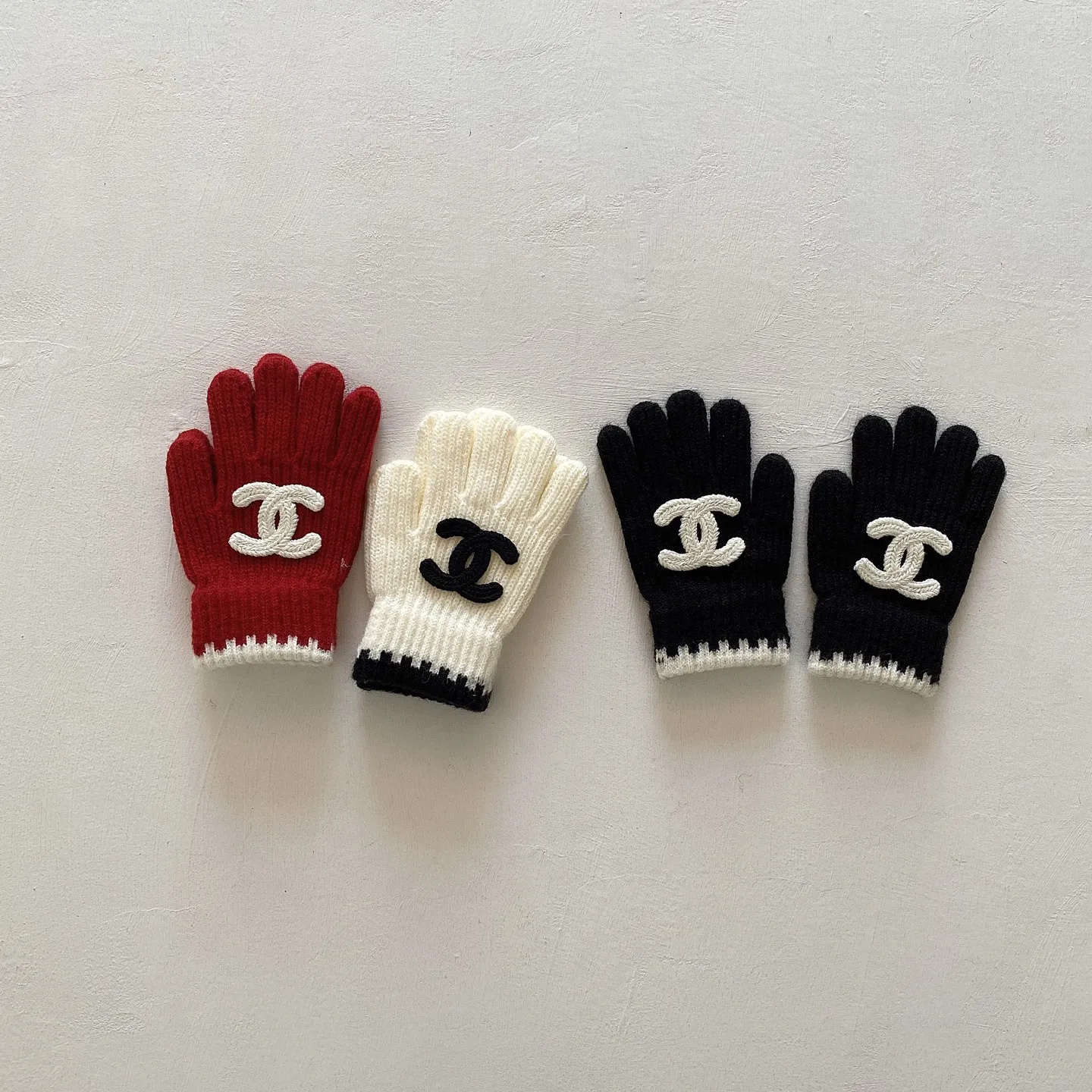 絶対欲しい 大人っぽい ガーリー しっかり防寒 キッズ ニット手袋