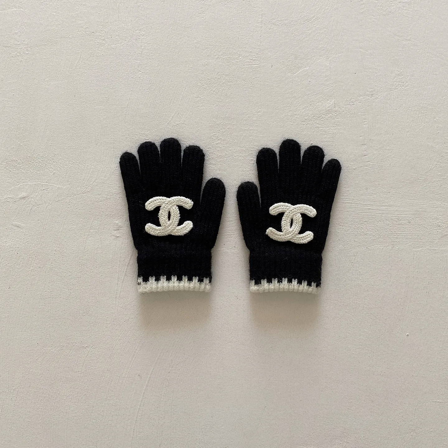 絶対欲しい 大人っぽい ガーリー しっかり防寒 キッズ ニット手袋