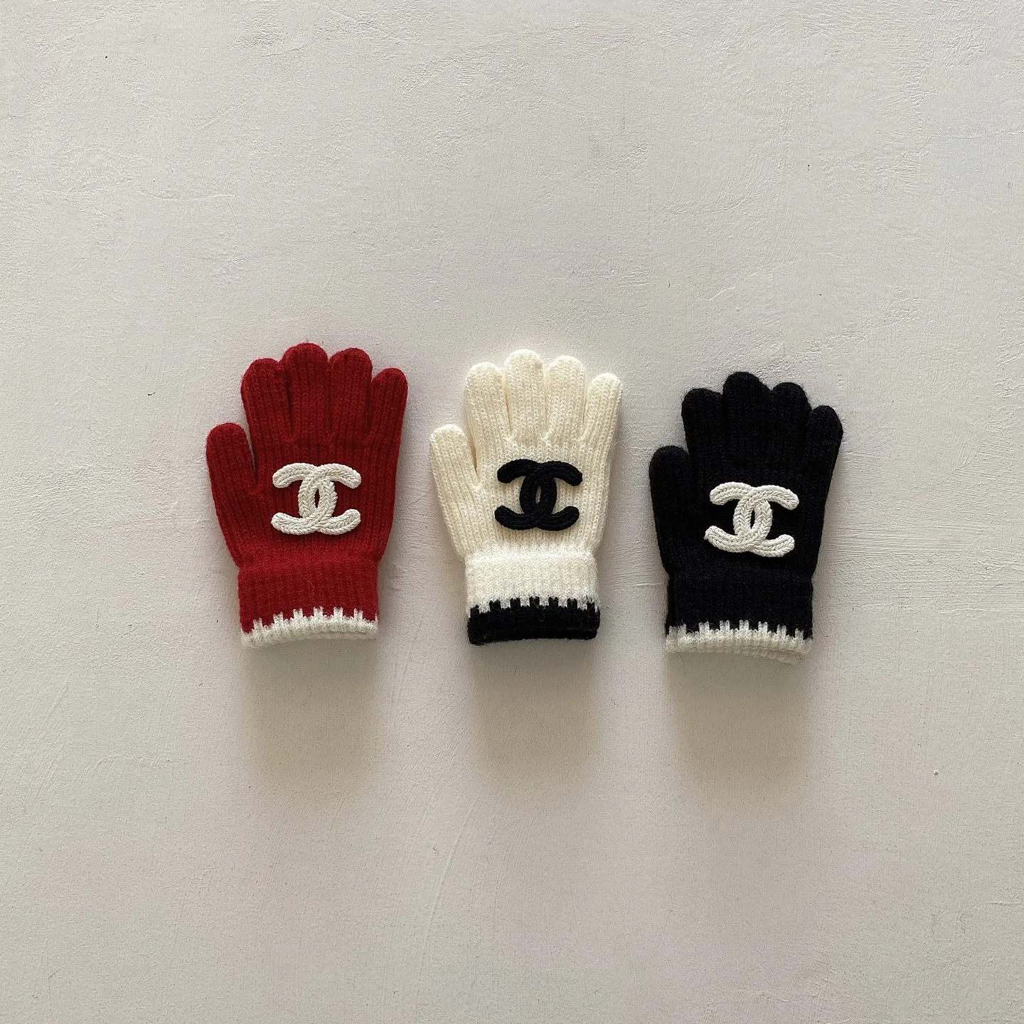 絶対欲しい 大人っぽい ガーリー しっかり防寒 キッズ ニット手袋