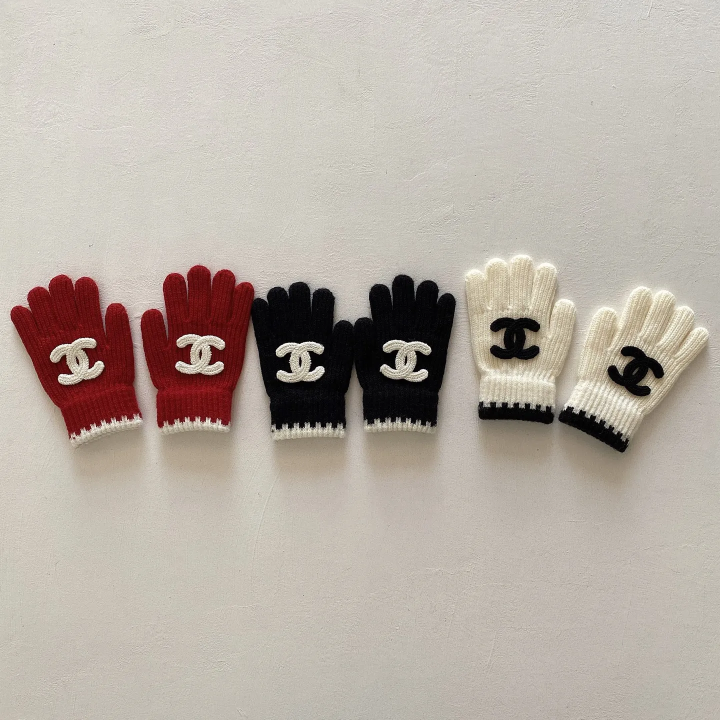 絶対欲しい 大人っぽい ガーリー しっかり防寒 キッズ ニット手袋