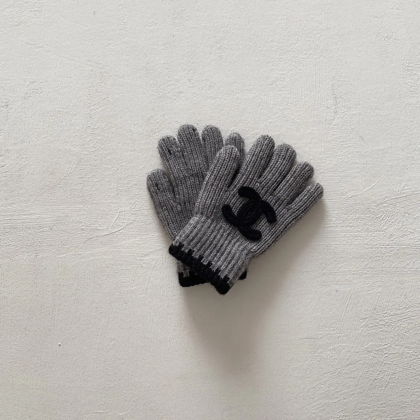 絶対欲しい 大人っぽい ガーリー しっかり防寒 キッズ ニット手袋