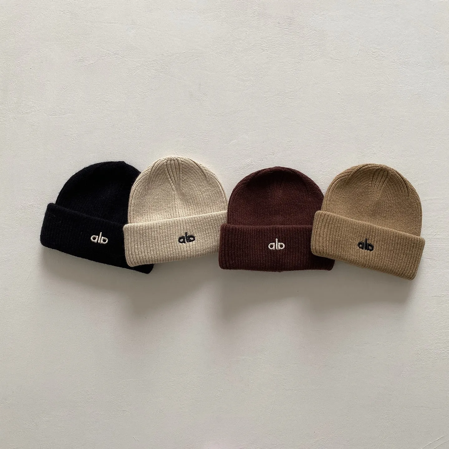 アウトドアにもおすすめ 大注目 カジュアル 保温性抜群 キッズ ニット帽