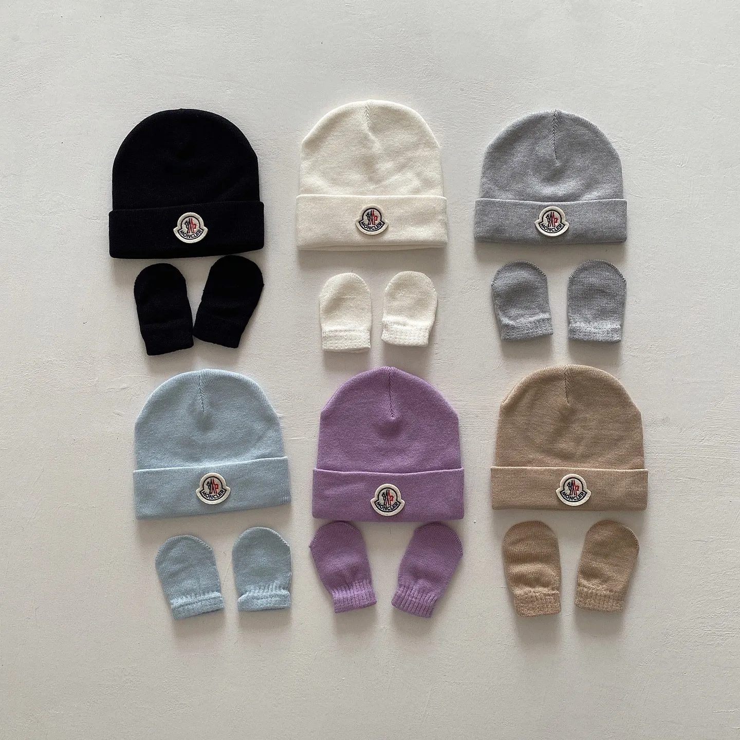 好感度UP キャンディカラー 柔らかい素材 ベビー ニット帽＆ミトンセット