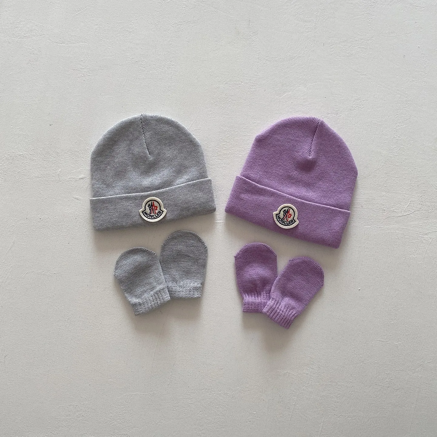 好感度UP キャンディカラー 柔らかい素材 ベビー ニット帽＆ミトンセット