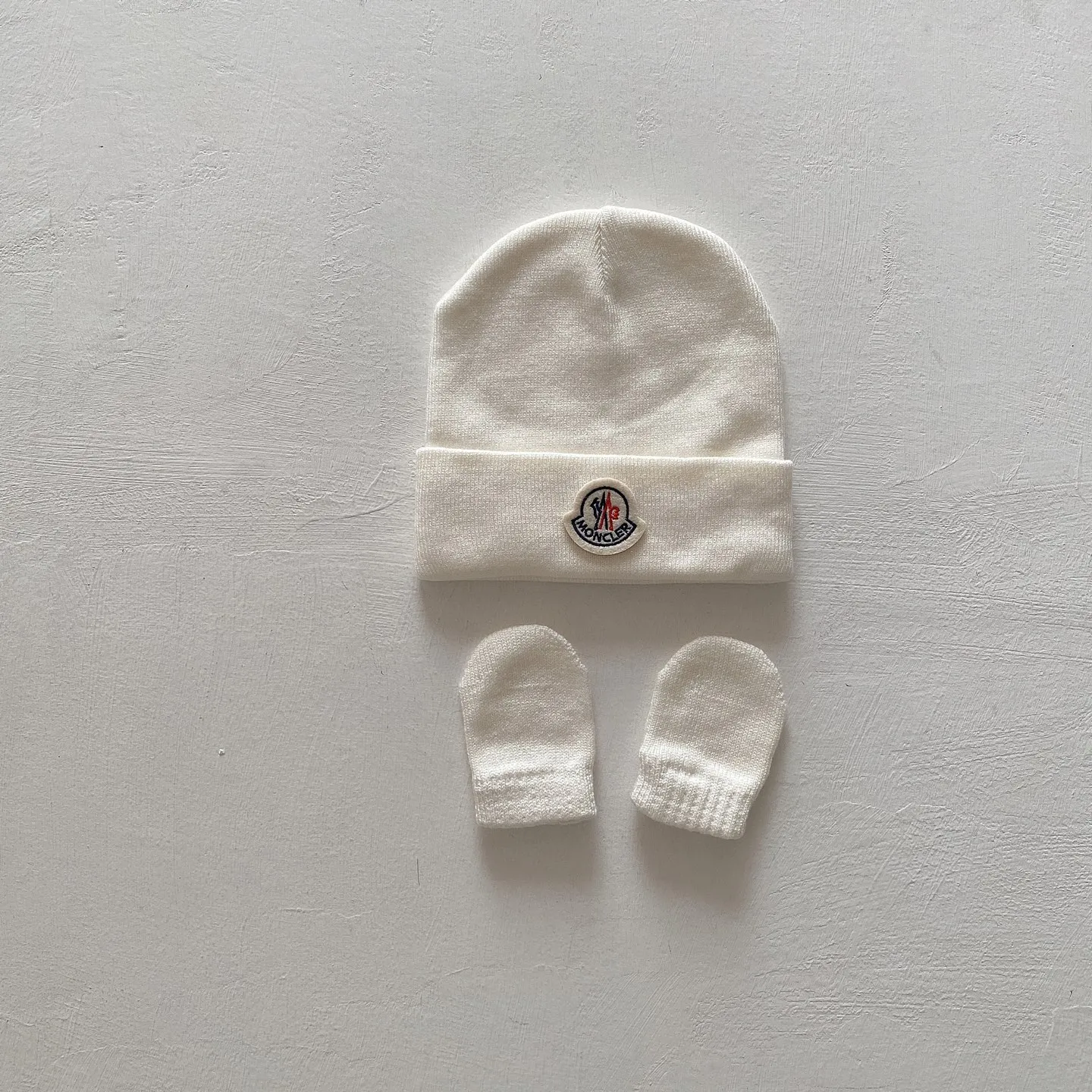 好感度UP キャンディカラー 柔らかい素材 ベビー ニット帽＆ミトンセット