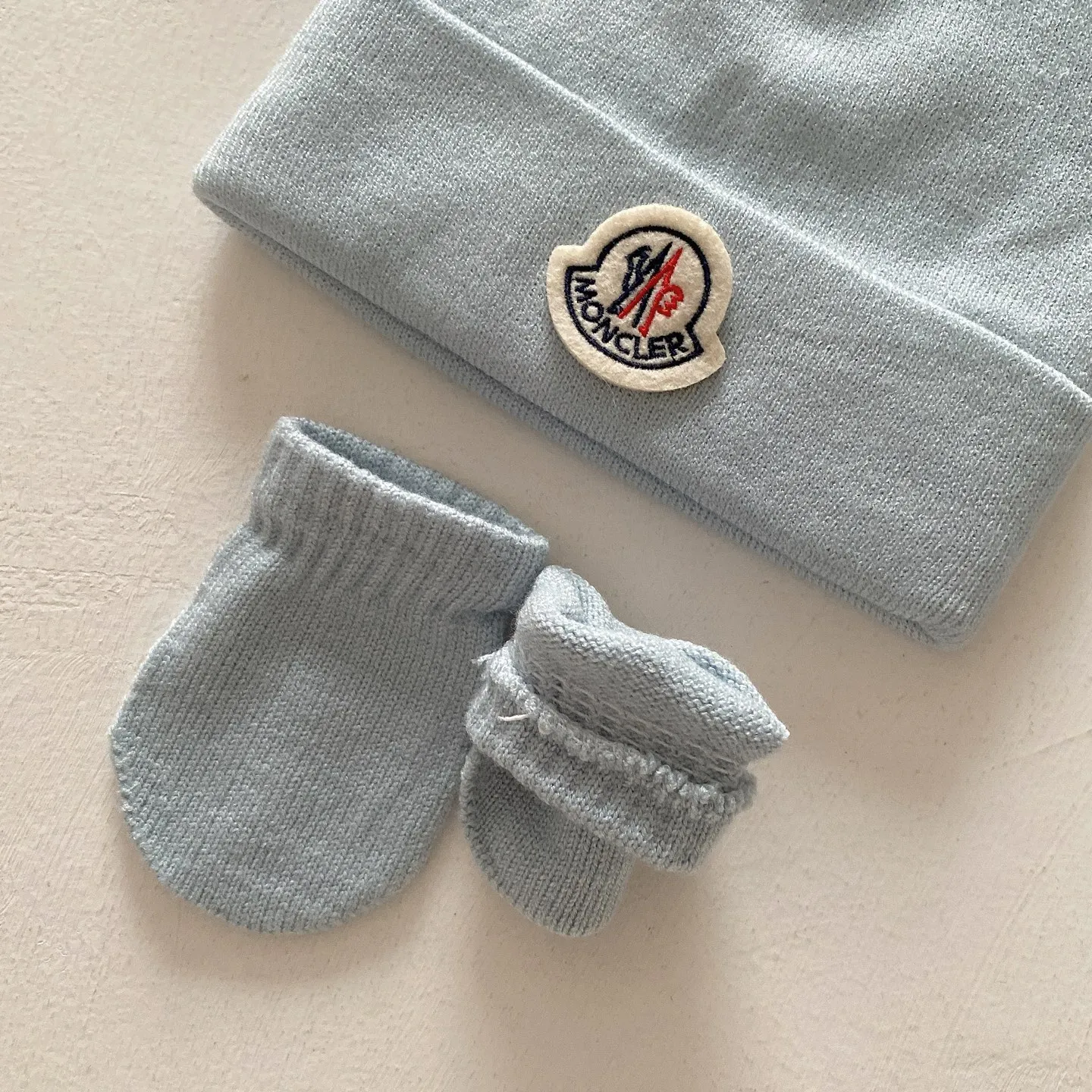 好感度UP キャンディカラー 柔らかい素材 ベビー ニット帽＆ミトンセット