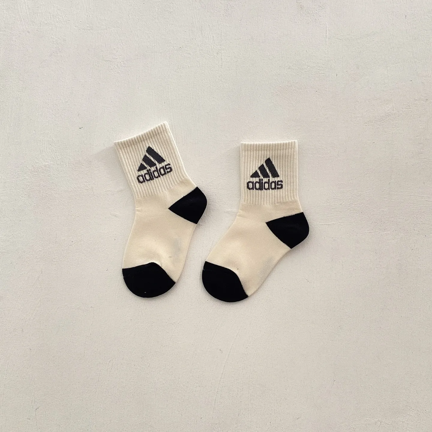 5足セット オールシーズン対応 通気性 しっかりフィット カジュアル キッズ ソックス