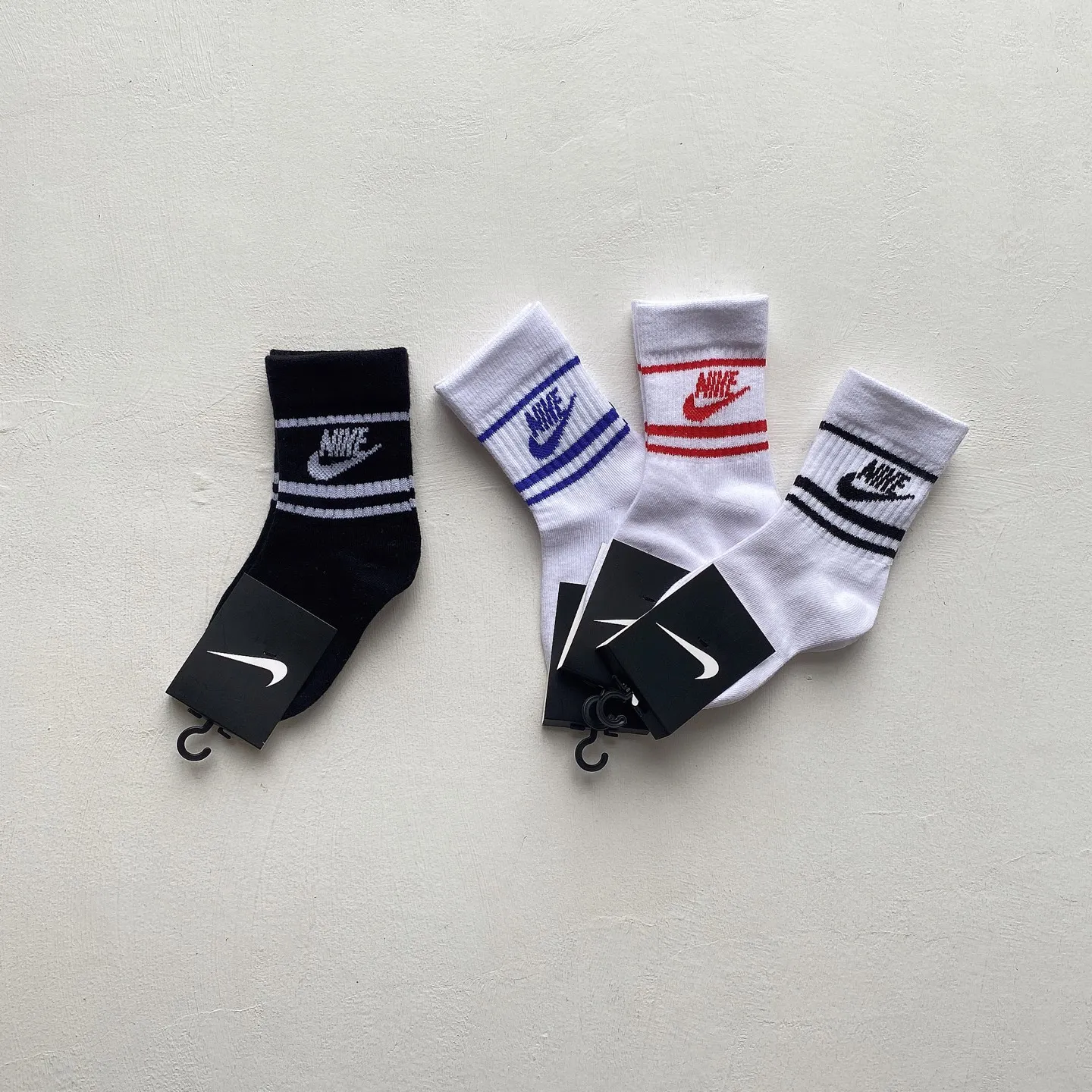 4足セット デイリー使い スポーティー ベーシック 吸汗性あり キッズ ソックス