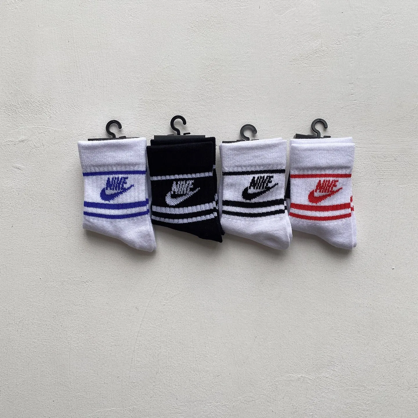 4足セット デイリー使い スポーティー ベーシック 吸汗性あり キッズ ソックス