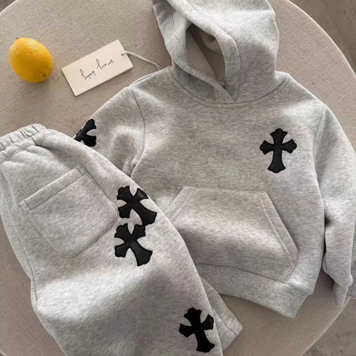 【90-150cm】モード感がある やさしい風合い 着回し力抜群 二色選べる パーカー＋パンツ セットアップ