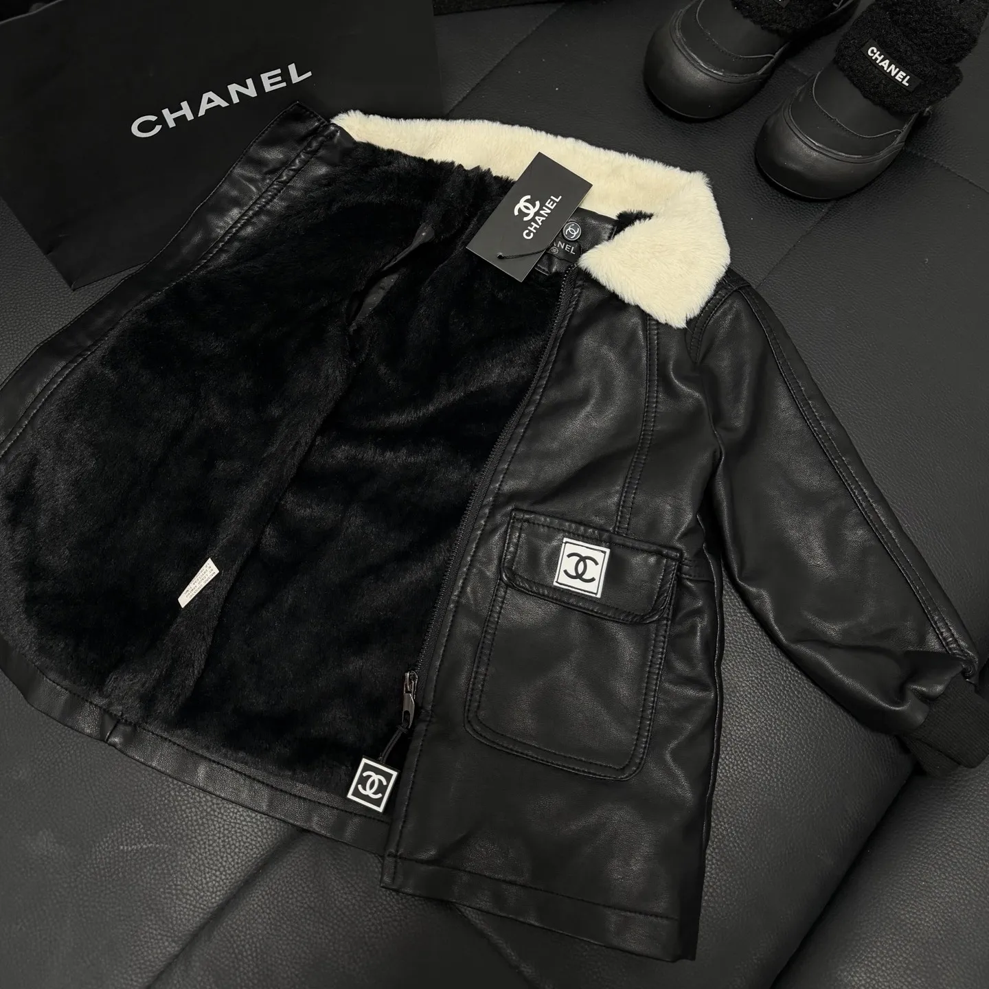 【80-160cm】子ども服らしい可愛さ 旬のデザイン 子どもウケ抜群 カジュアル 合わせやすい アウター