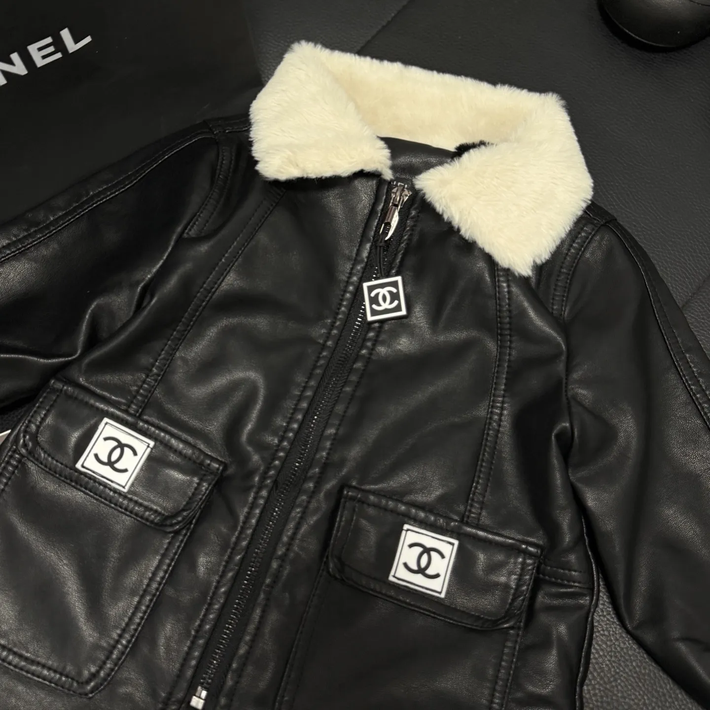 【80-160cm】子ども服らしい可愛さ 旬のデザイン 子どもウケ抜群 カジュアル 合わせやすい アウター