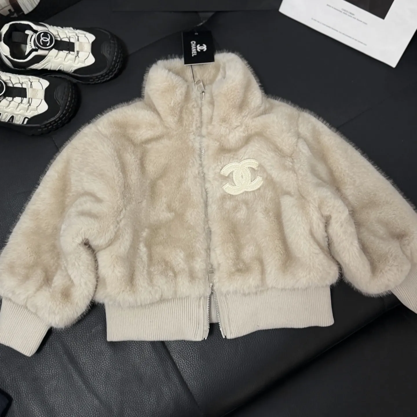 【90-150cm】トレンドカラー使用 コーデの主役 写真映え抜群 カジュアル 合わせやすい アウター