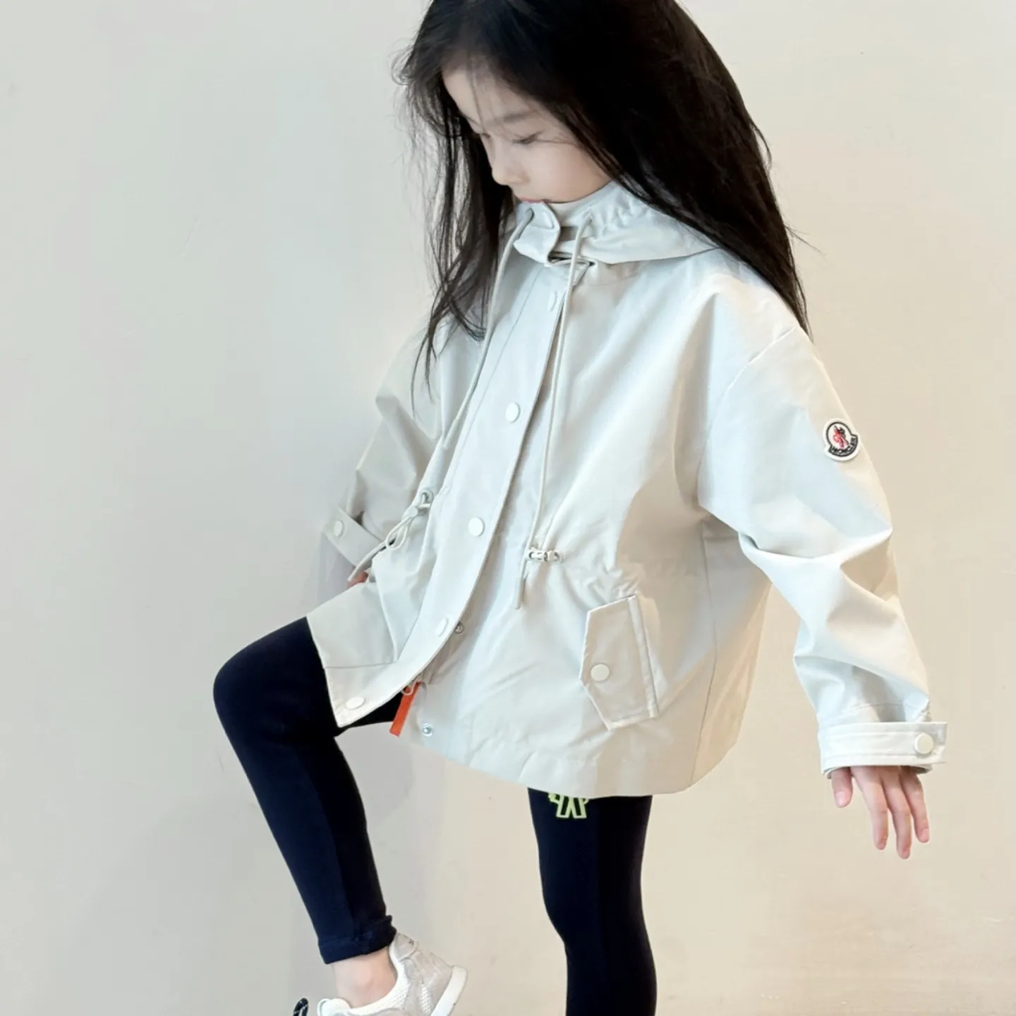 【100-160cm】上品な抜け感 抜群の着回し力 オシャレ度高め 合わせやすい アウター 長袖 Tシャツ パンツ