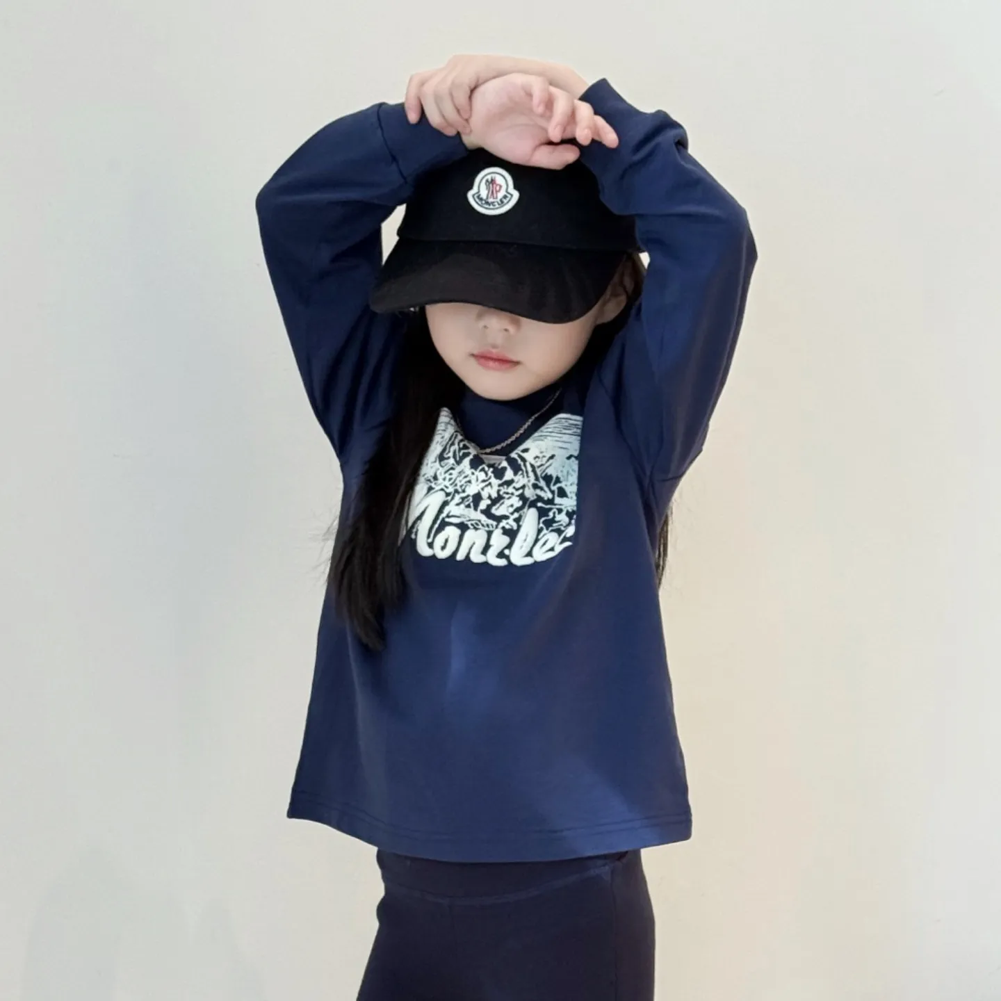 【100-160cm】上品な抜け感 抜群の着回し力 オシャレ度高め 合わせやすい アウター 長袖 Tシャツ パンツ