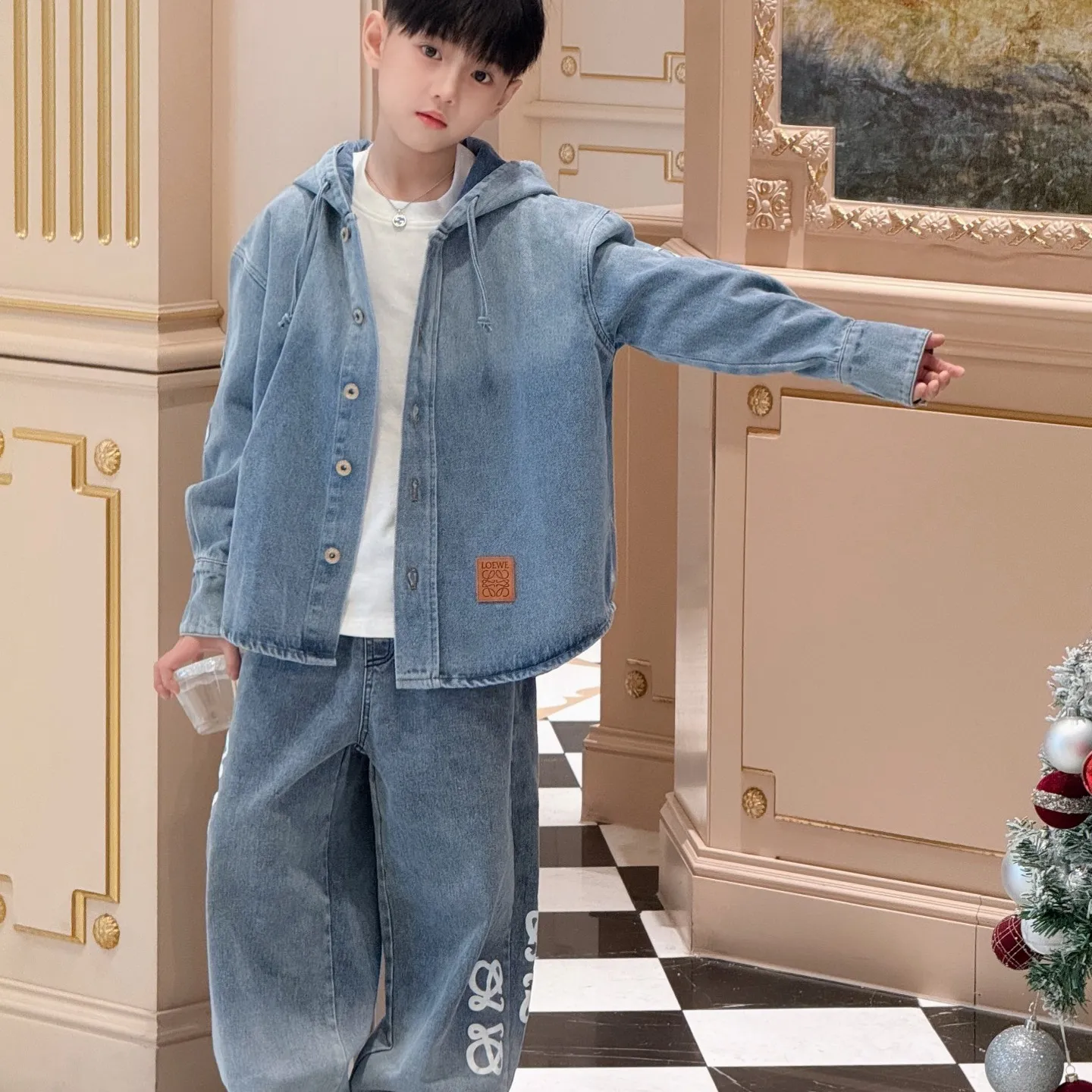 【100-160cm】毎日着たくなる 高見えデザイン 今季大注目 合わせやすい アウター 長袖 Tシャツ パンツ