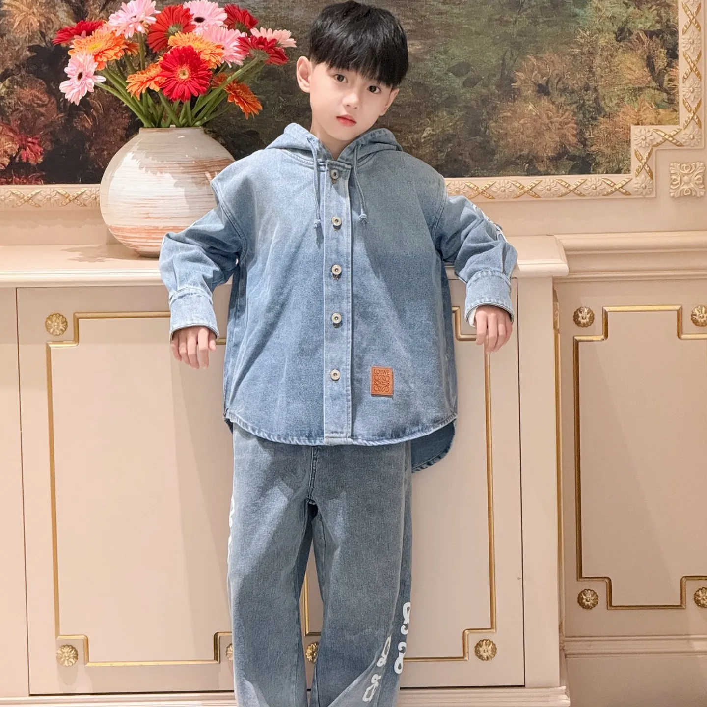 【100-160cm】毎日着たくなる 高見えデザイン 今季大注目 合わせやすい アウター 長袖 Tシャツ パンツ