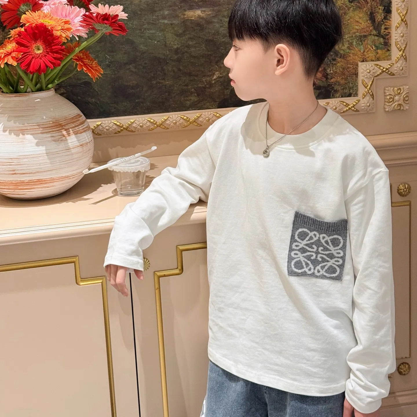 【100-160cm】毎日着たくなる 高見えデザイン 今季大注目 合わせやすい アウター 長袖 Tシャツ パンツ