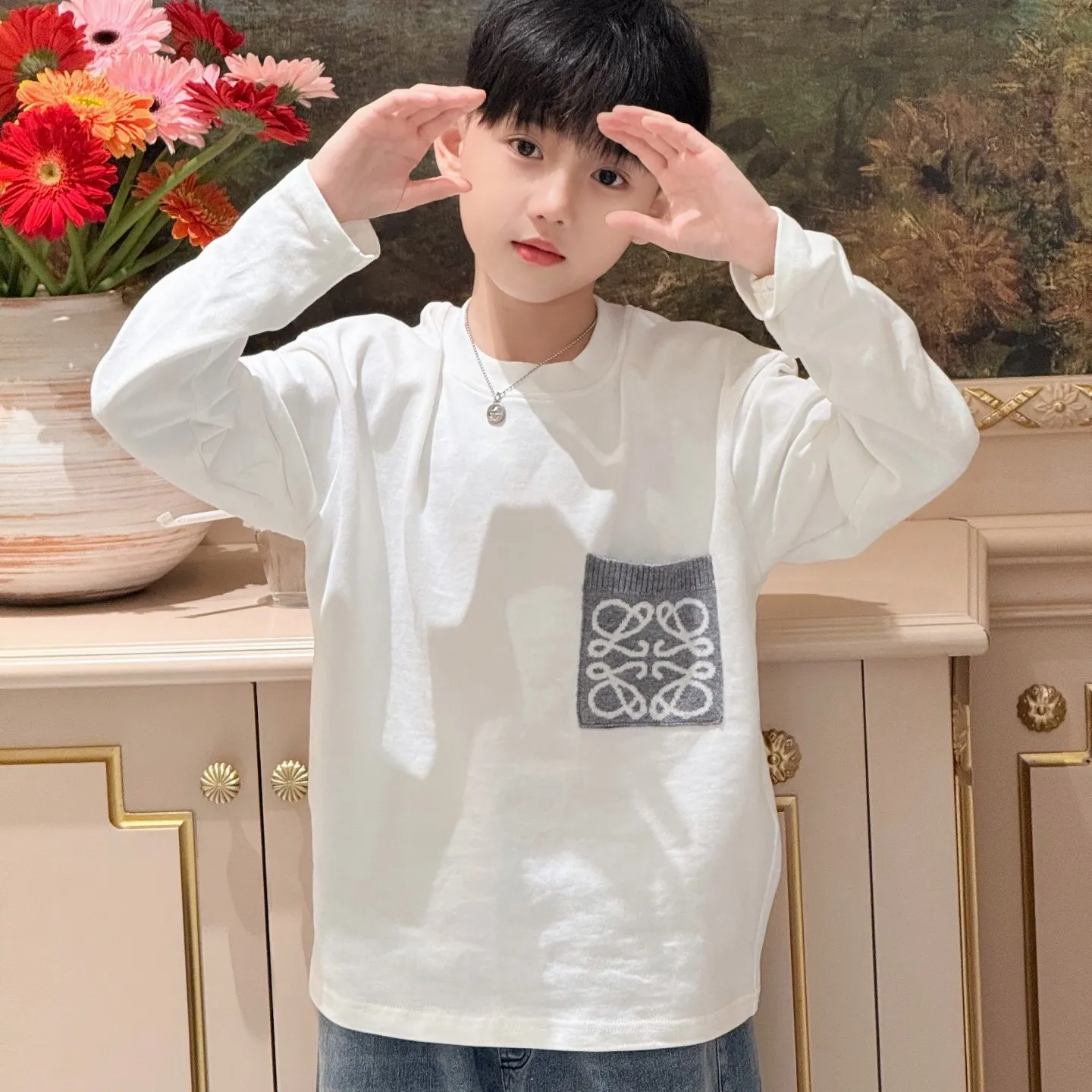 【100-160cm】毎日着たくなる 高見えデザイン 今季大注目 合わせやすい アウター 長袖 Tシャツ パンツ