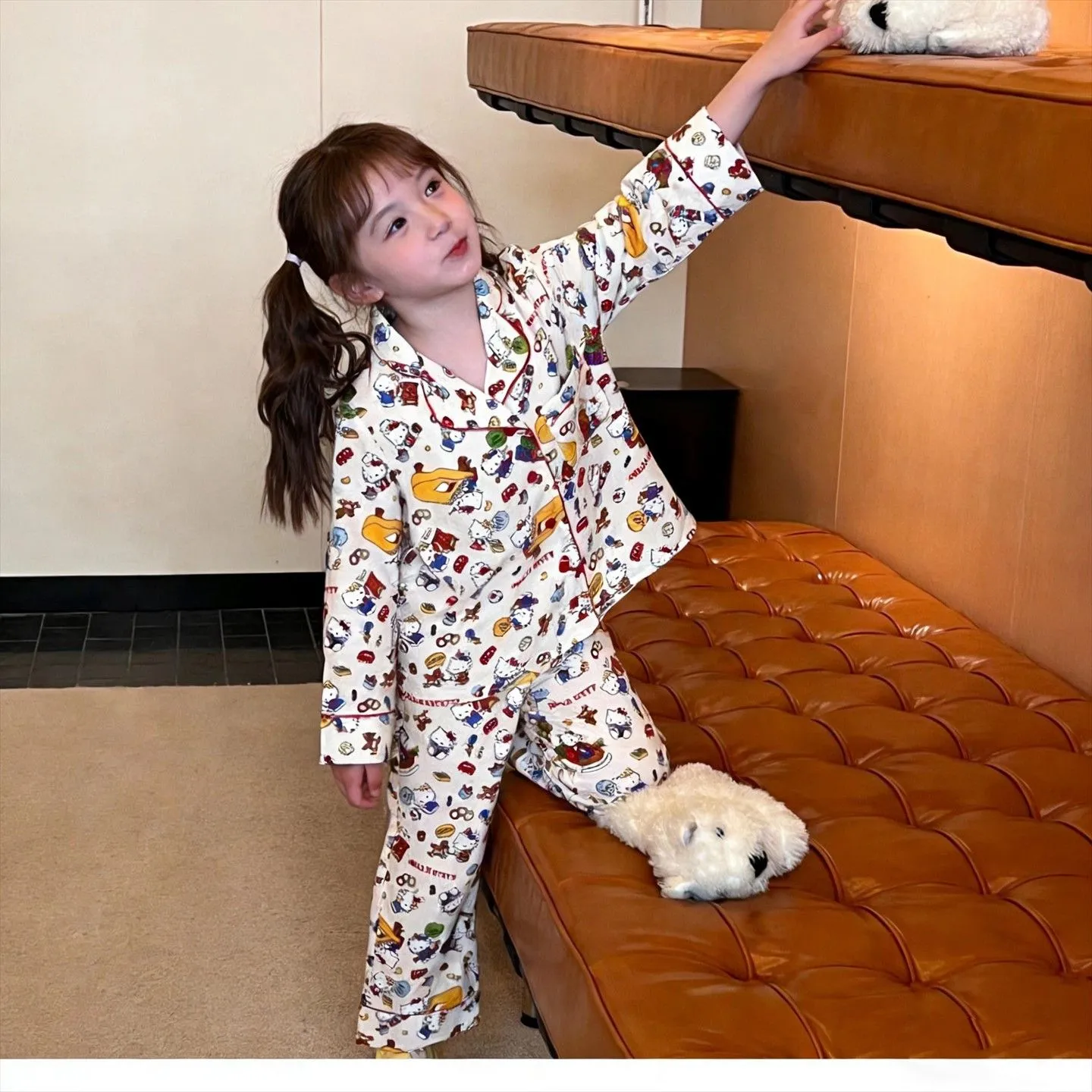 【100-160cm】子どもらしさ満載 今季大注目 肌触りいい カジュアル 柔らかい素材 女の子 セットアップ パジャマ　