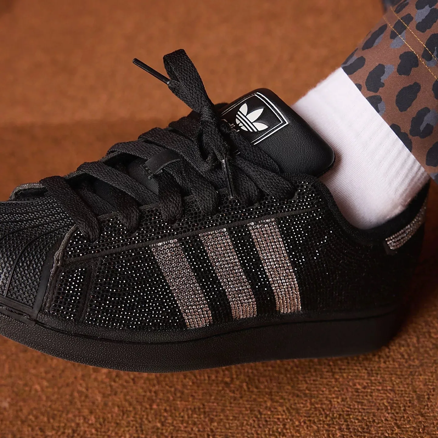 【26-37】おしゃれ感たっぷり 上品かわいい 韓国風デザイン 履きやすい 合わせやすい スニーカー