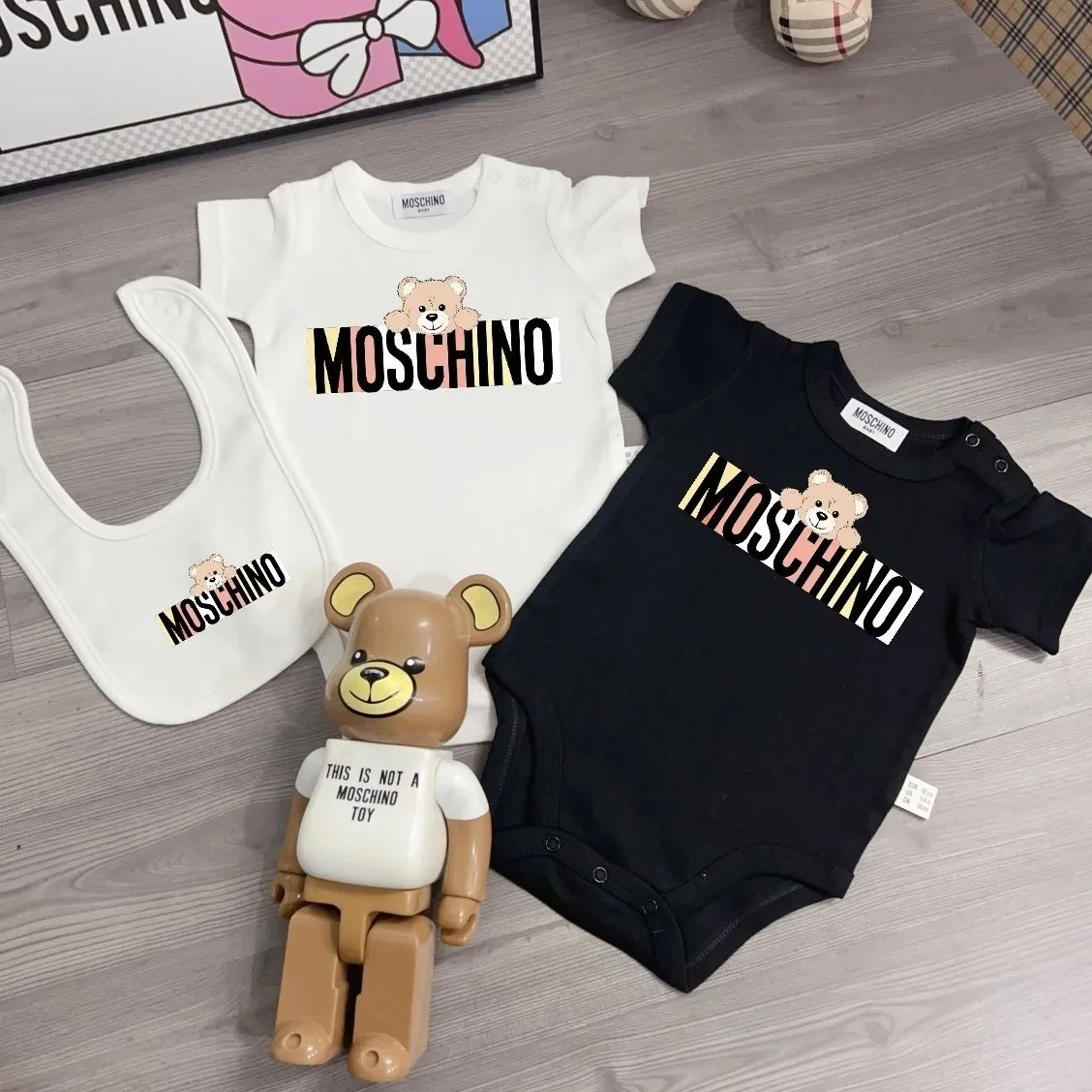 【66-90cm】お気に入り 今季大注目 カラバリ豊富 シンプル かわいさ満点 ベビー 半袖 ロンパース単品