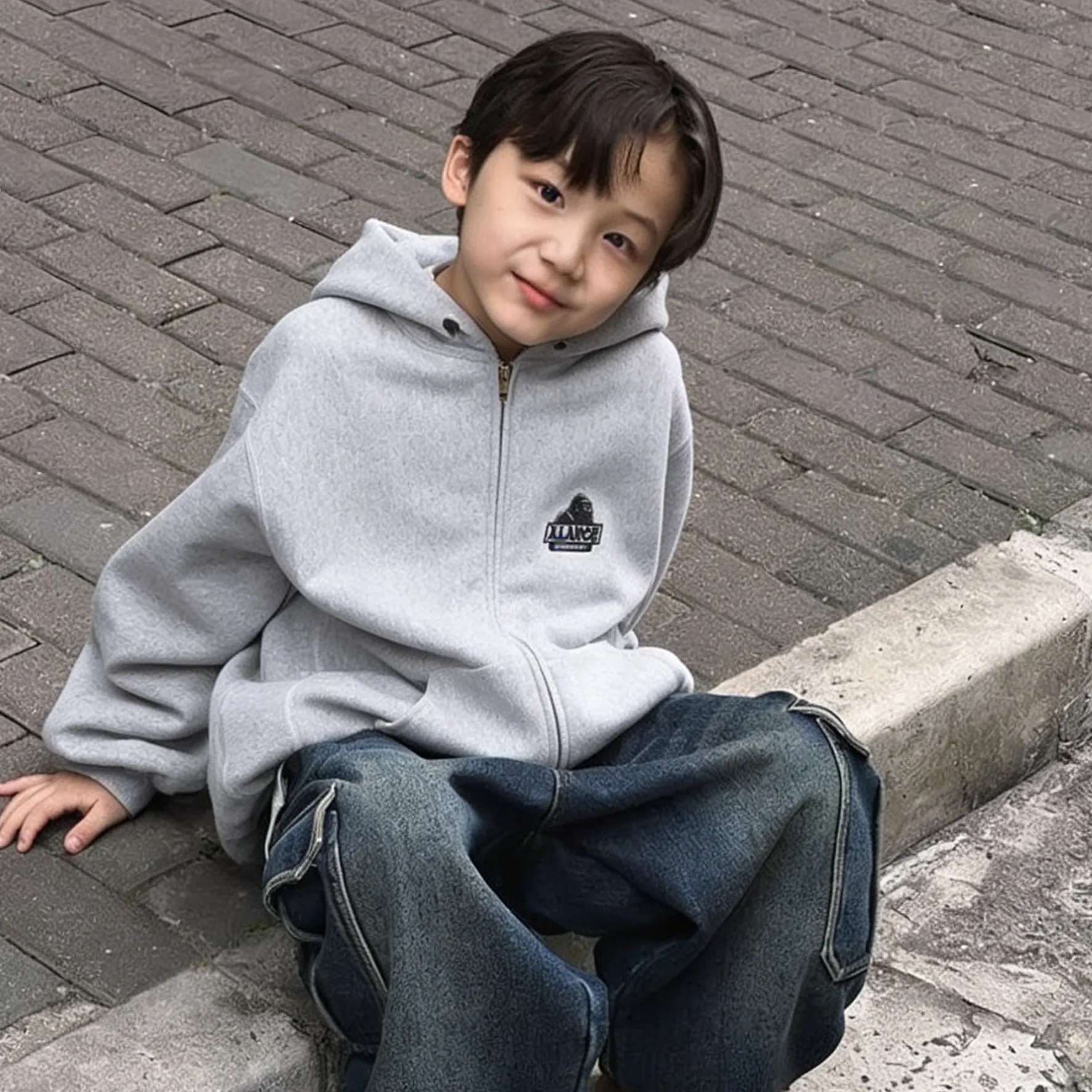 【110-170cm】楽しく着られる おしゃれ見え 可愛く決まる カジュアル 合わせやすい 男の子 ジップパーカー