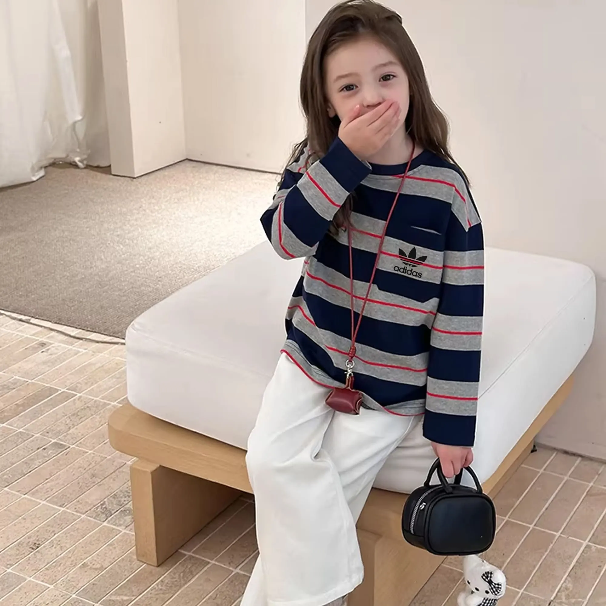 【80-150cm】ママたちに大好評 お気に入り おしゃれ カジュアル 女の子 長袖 Tシャツ